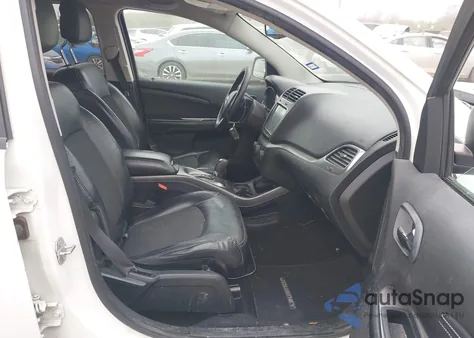 2015 Dodge Journey Crossroad z USA, uszkodzony, nr VIN 3C4PDCGG9FT540286